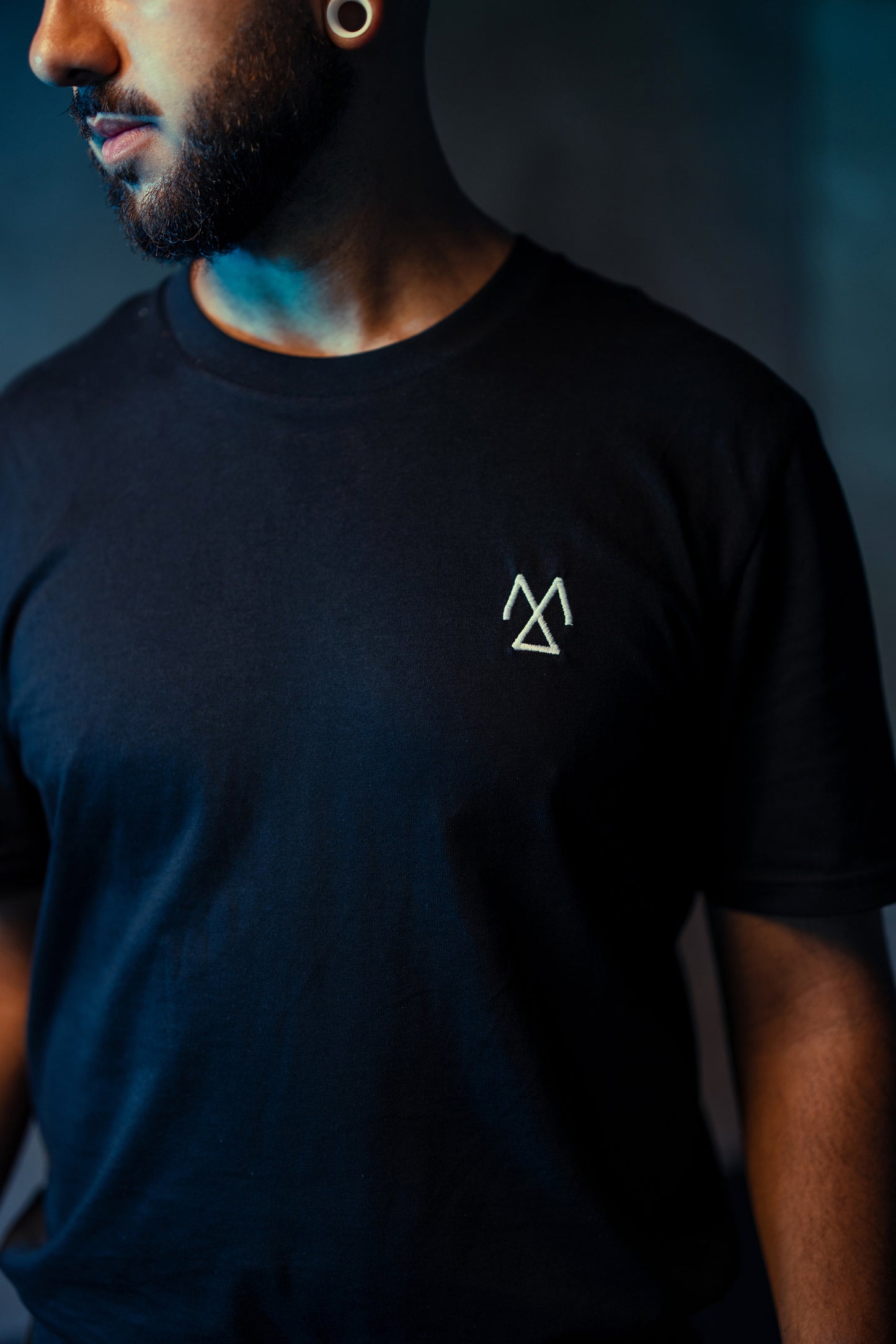 Camiseta básica - Marcos Alberca